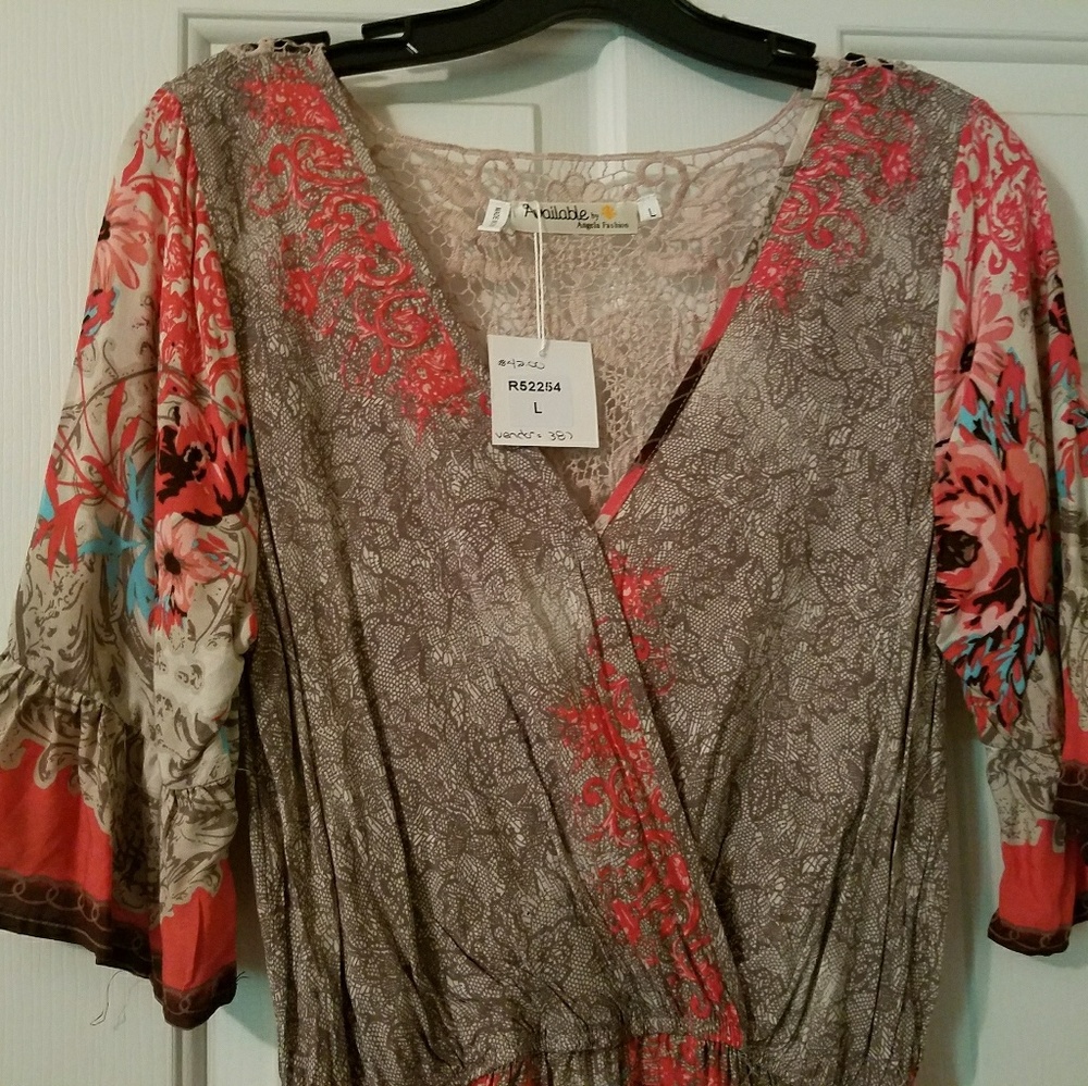 Romper - Picture 2 of 3